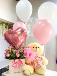 PELUCHE Y ROSAS FLORISTERIA EN BUCARAMANGA